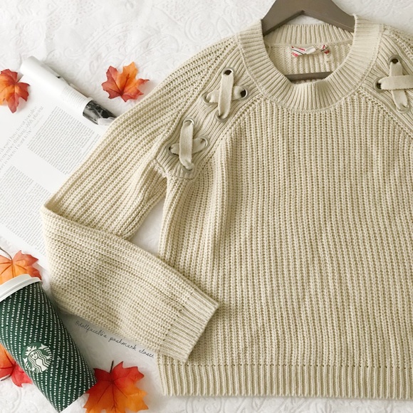 Grommet Lace Up Shoulder Sweater - Picture 2 of 8